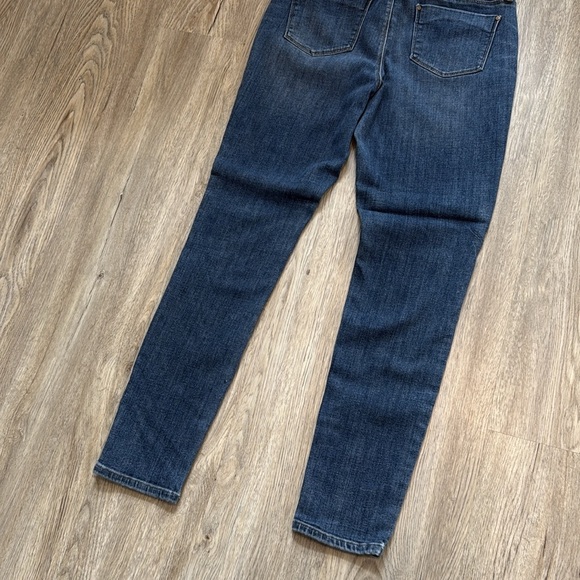 a.n.a. Women's Stretch Skinny Blue Denim jegging Jeans Size 30/10 (H21) - Picture 6 of 6